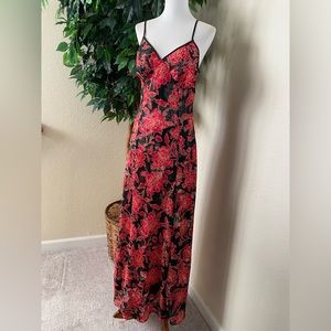🌺Victoria’s Secret Red sheer long lingerie Sleepwear Nightgown 🌺
